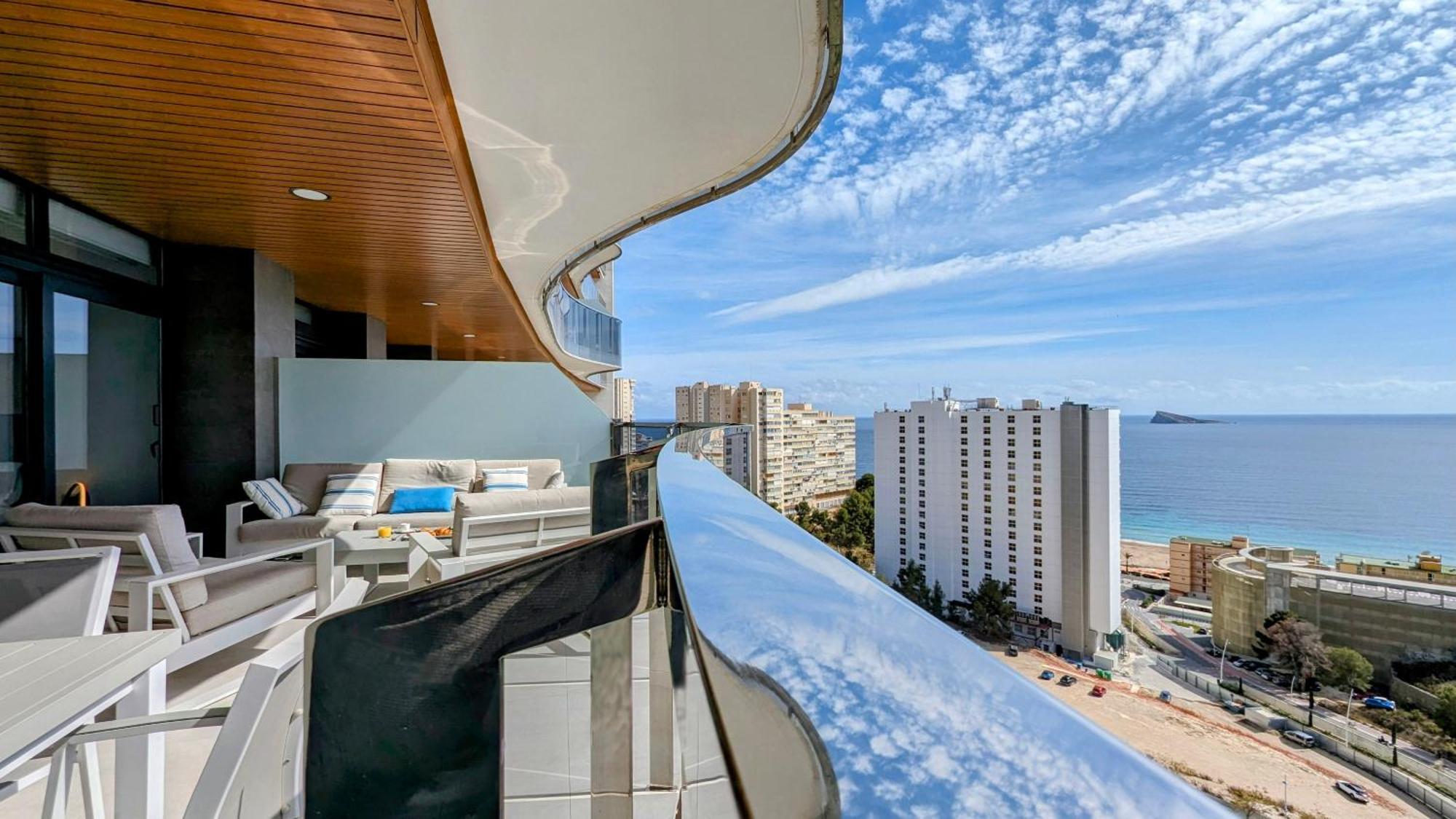 Sunset Waves Luxury Apartment Benidorm Eksteriør billede